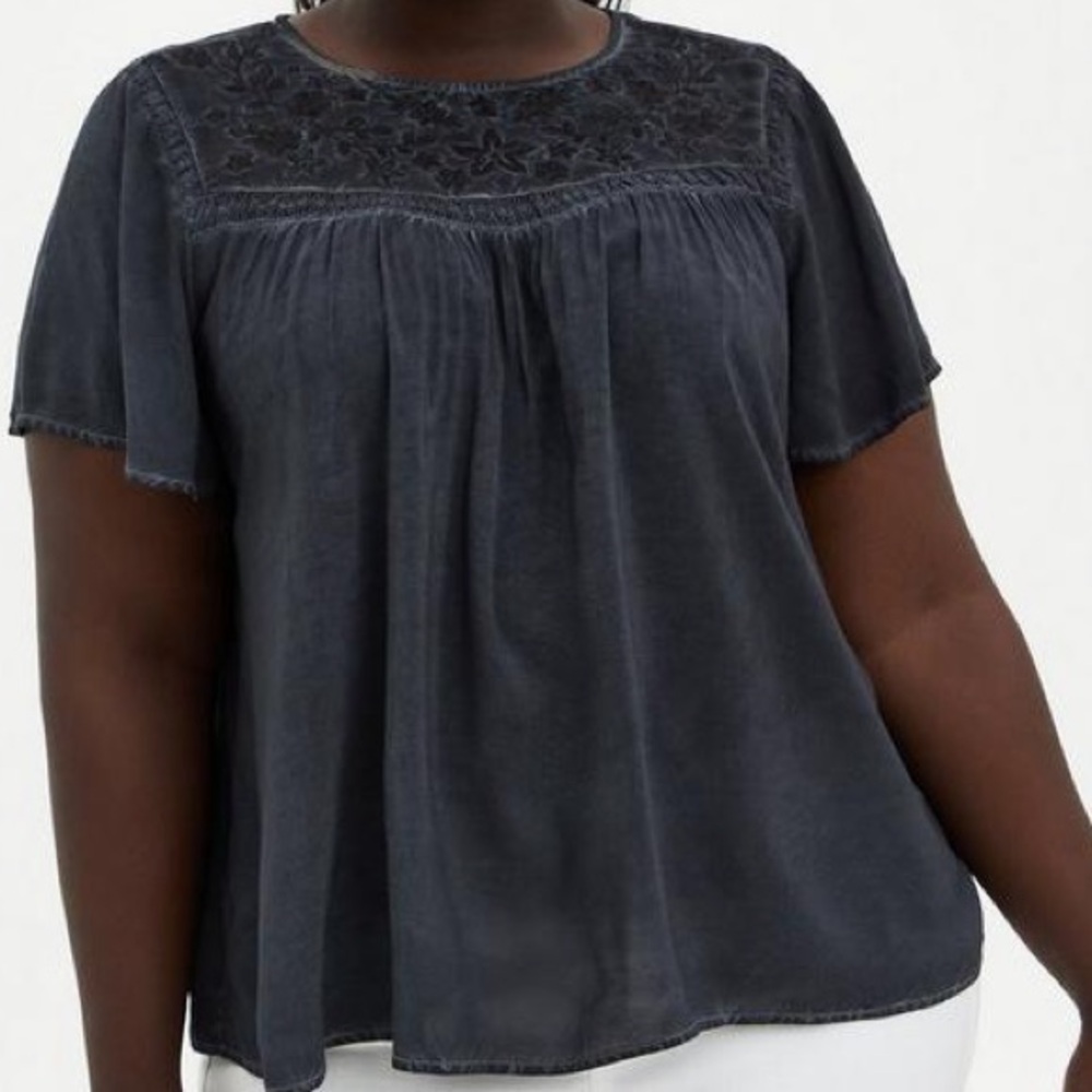 Torrid Charcoal Blouse Black Floral Embroidery Large (0) Challis Embroidered Top